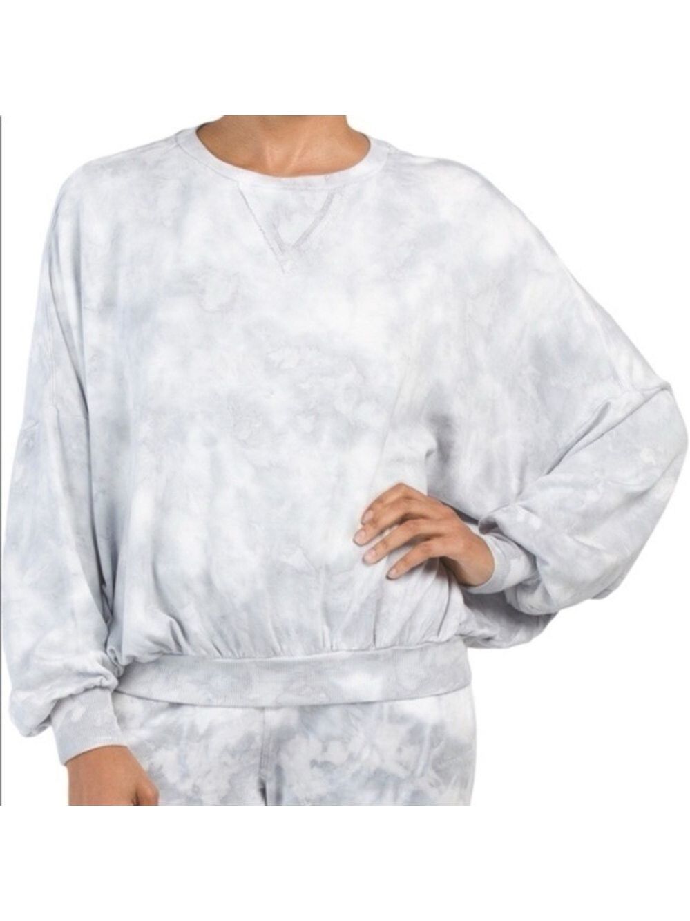 Young Fabulous & Broke Juliette Oversized Tie Dye Sweatshirt
Size Large